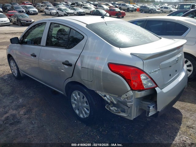 Nissan Versa 1.6 S+ 2018 3N1CN7AP4JL864043 Image 3