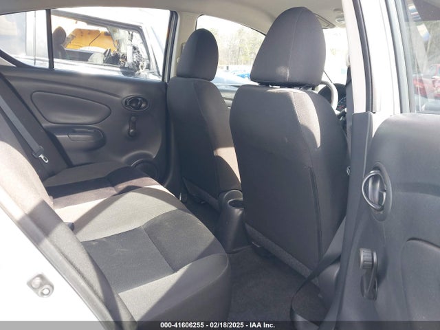 Nissan Versa 1.6 S+ 2018 3N1CN7AP4JL864043 Image 8