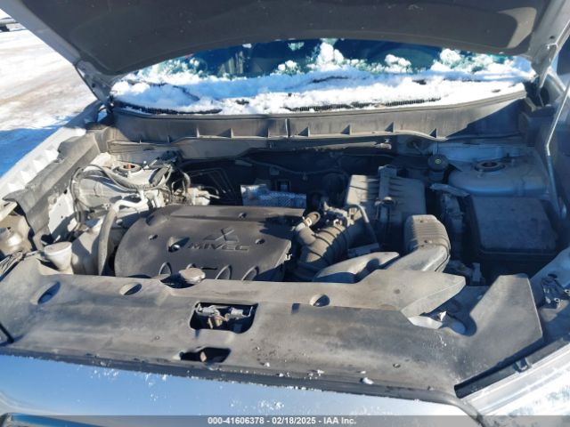 4A4AP3AUXEE006300 Mitsubishi Outlander Sport Es