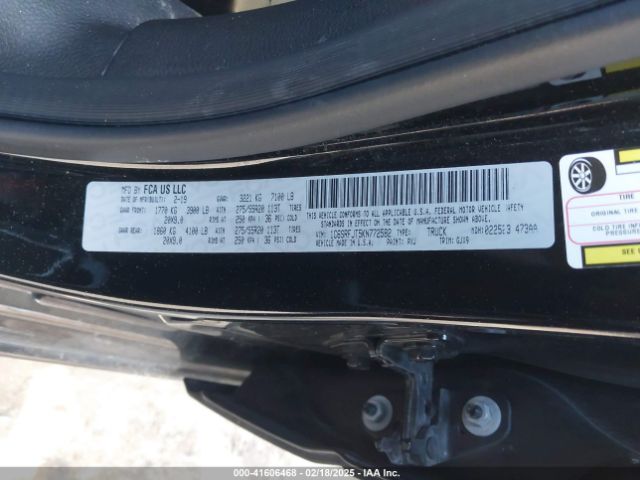 1C6SRFJT5KN772582 RAM 1500 Laramie  4x4 5'7 Box
