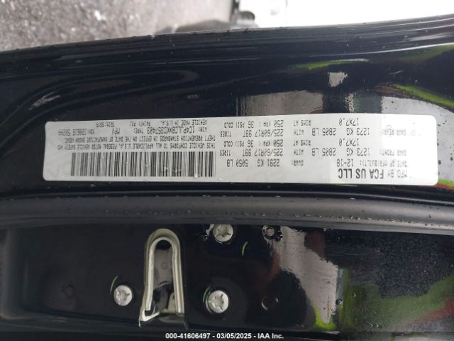 1C4PJLCBXKD357403 Jeep Cherokee Latitude Fwd
