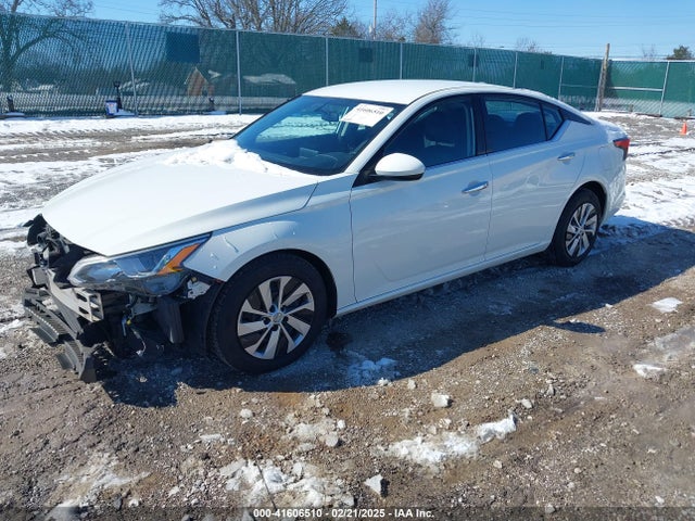 Nissan Altima 2.5 S 2019 1N4BL4BV7KC169519 Image 2