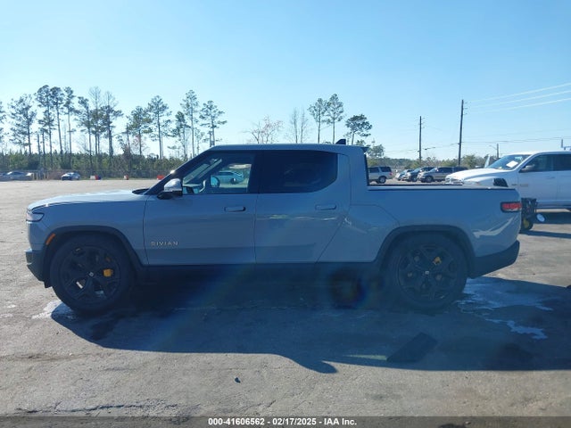 Rivian R1t Adventure Quad Motor Large Pack 2024 7FCTGAAA5RN033799 Image 14
