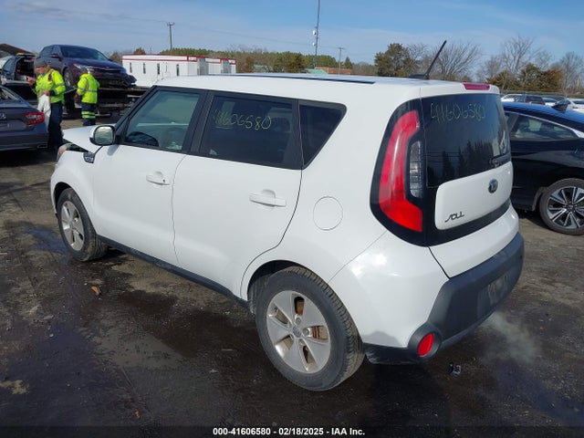 KNDJN2A27G7834978 KIA Soul
