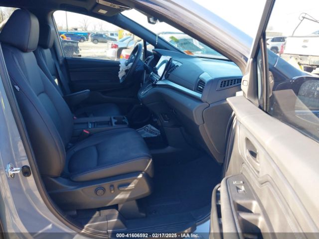 5FNRL6H77RB056504 Honda Odyssey Sport