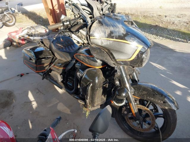 2022 HARLEY-DAVIDSON FLHTK 1HD1KEF15NB652375