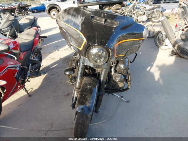 2022 HARLEY-DAVIDSON FLHTK 1HD1KEF15NB652375 Photo 4