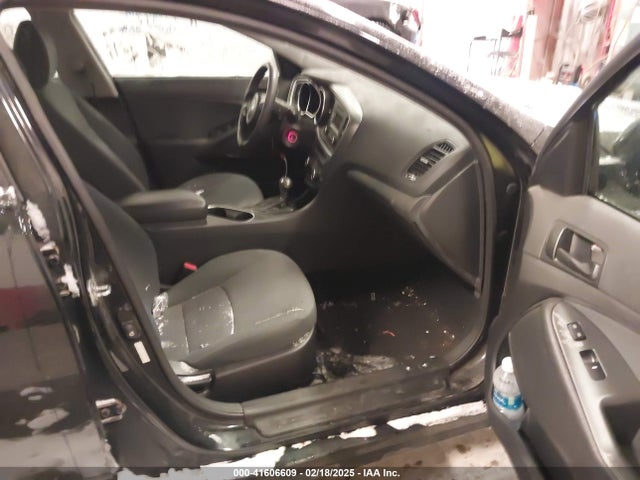 KIA Optima Lx 2015 KNAGM4A72F5653492 Image 5