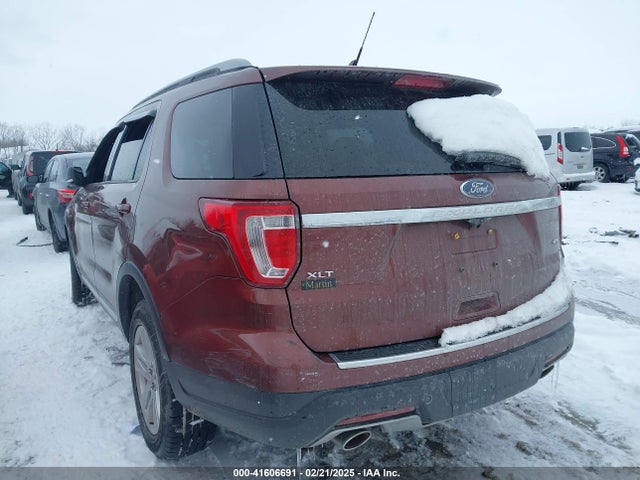 Ford EXPLORER XLT 2018 1FM5K8D83JGA36476 Image 3