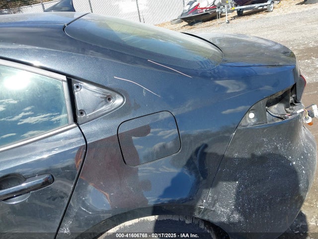 Toyota Corolla Hybrid Le 2022 JTDEAMDE5NJ060292 Image 18