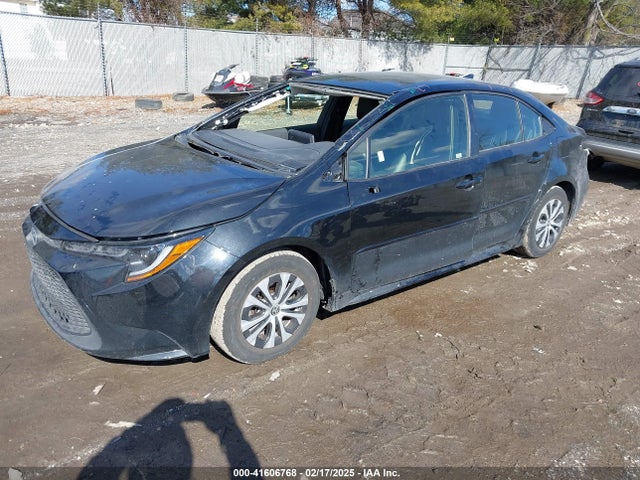 Toyota Corolla Hybrid Le 2022 JTDEAMDE5NJ060292 Image 2