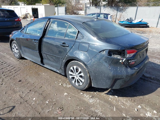 Toyota Corolla Hybrid Le 2022 JTDEAMDE5NJ060292 Image 3