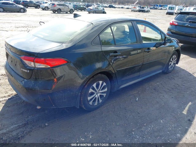 Toyota Corolla Hybrid Le 2022 JTDEAMDE5NJ060292 Image 4