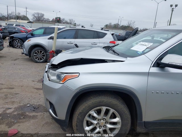 1GNERGKW2KJ291739 Chevrolet Traverse 1lt