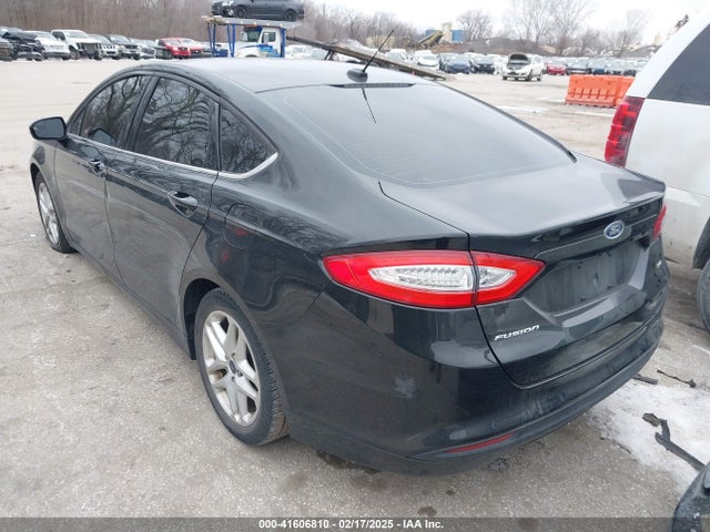 3FA6P0H70FR228196 Ford FUSION SE