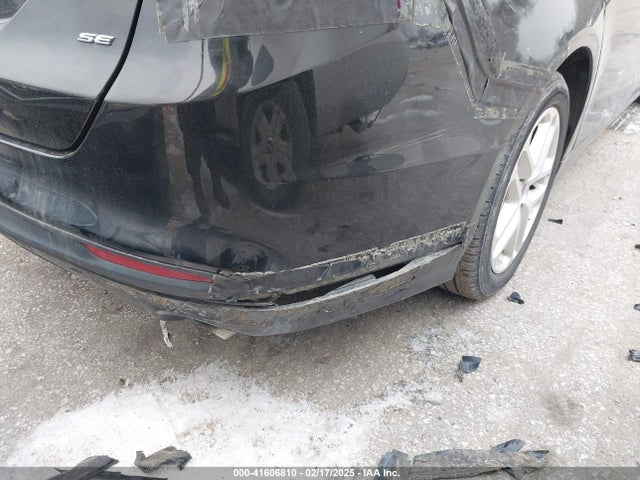 3FA6P0H70FR228196 Ford FUSION SE