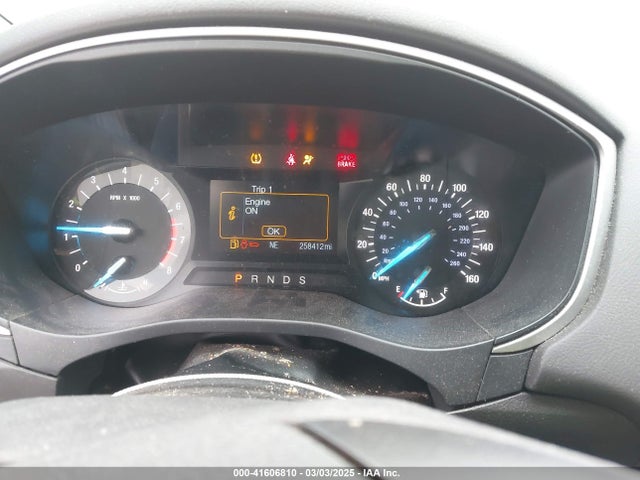 3FA6P0H70FR228196 Ford FUSION SE