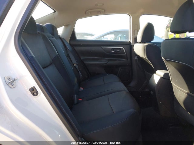 1N4AL3AP3HN323472 Nissan Altima 2.5 Sr