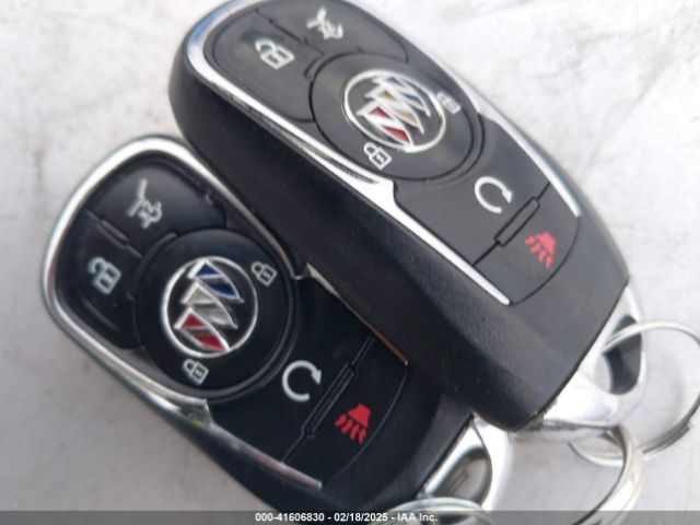 5GAEVAKW9MJ170888 Buick Enclave Awd Essence