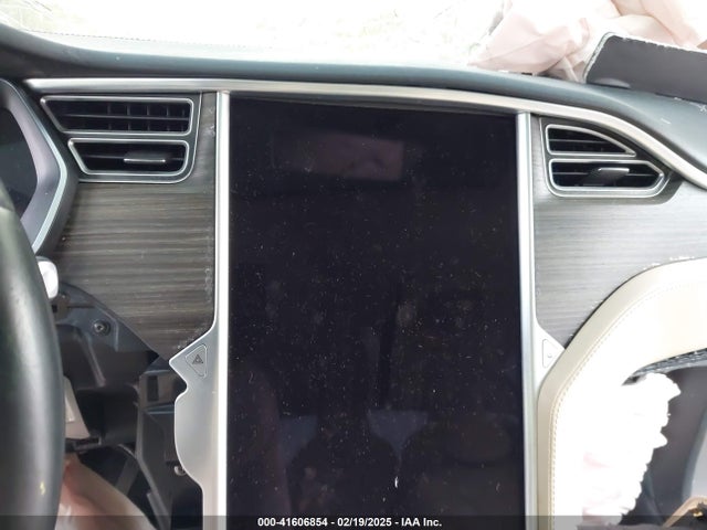 2016 TESLA MODEL X 5YJXCAE26GF004023 Photo 6