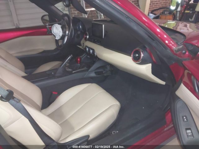 JM1NDAM70H0102983 Mazda Mx-5 Miata Rf Grand Touring/launch Edition