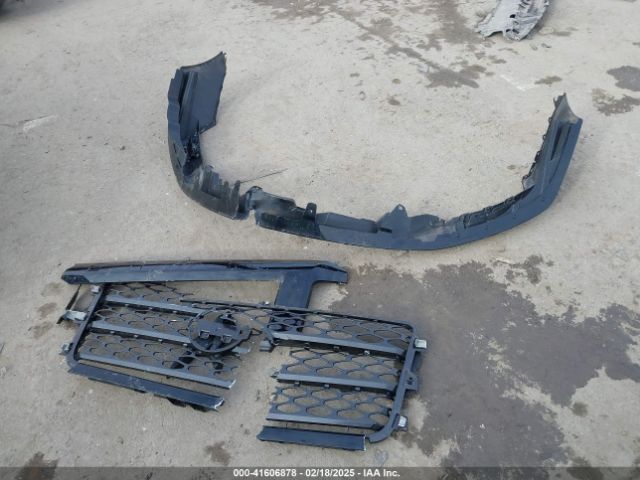 1N6BA1F49JN521838 Nissan Titan Xd Sv Diesel