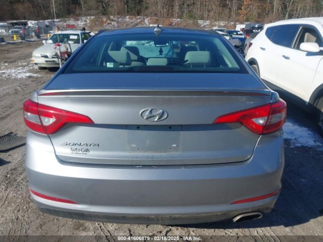 5NPE24AF0FH211351 Hyundai SONATA SE