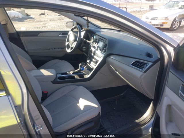 5NPE24AF0FH211351 Hyundai SONATA SE