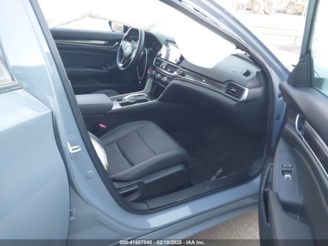 1HGCV2F33NA025490 Honda Accord Sport 2.0t