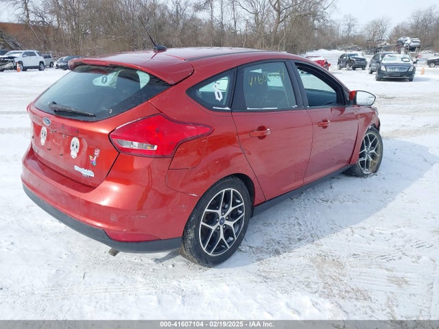1FADP3M23JL292517 Ford FOCUS SEL