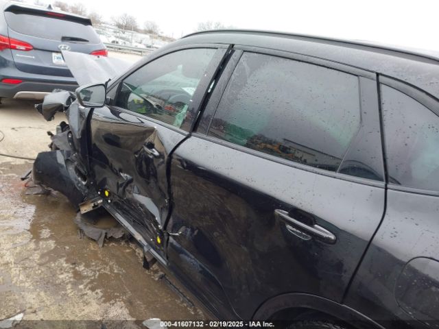 1FMCU0MN0RUA90467 Ford Escape St-line