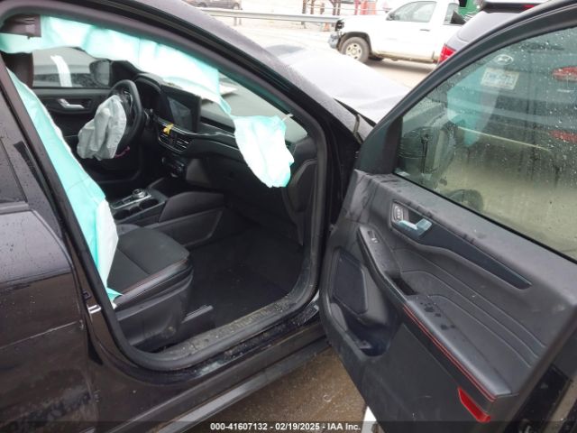 1FMCU0MN0RUA90467 Ford Escape St-line