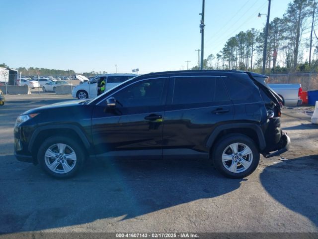 2T3W1RFV3MC096191 Toyota Rav4 Xle