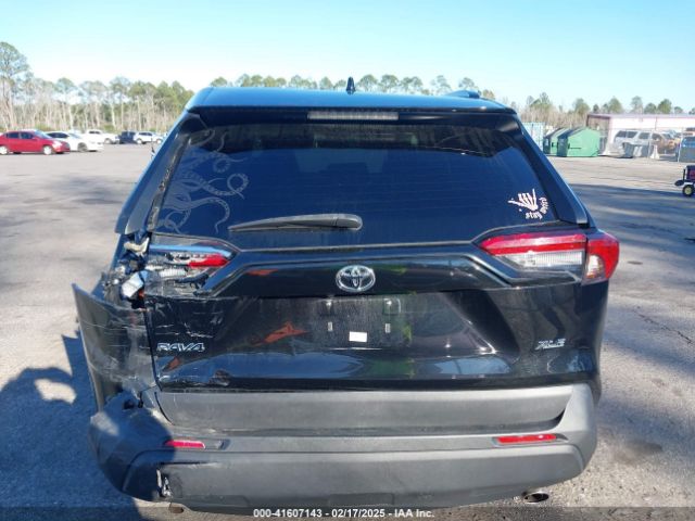 2T3W1RFV3MC096191 Toyota Rav4 Xle