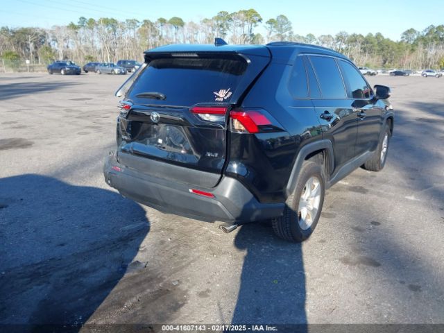 2T3W1RFV3MC096191 Toyota Rav4 Xle