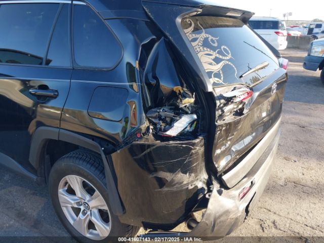 2T3W1RFV3MC096191 Toyota Rav4 Xle