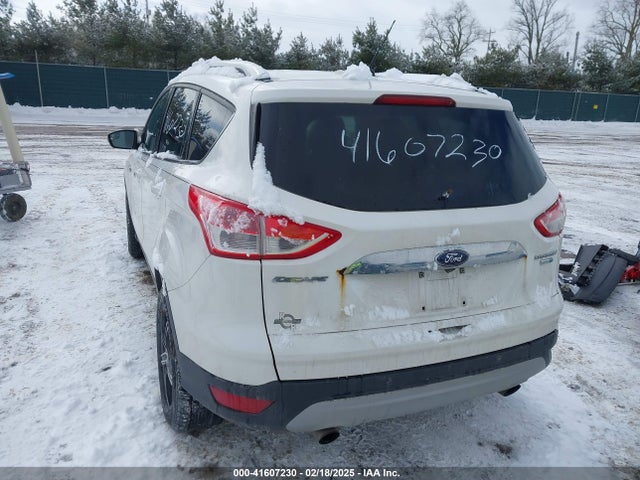 1FMCU9J91GUB84625 Ford Escape Titanium