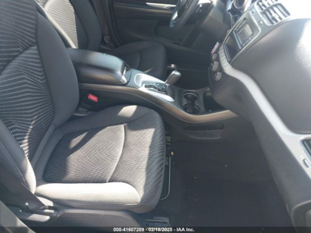 3C4PDCAB3HT633627 Dodge JOURNEY SE
