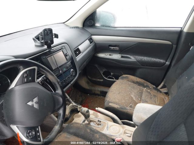 2014 MITSUBISHI OUTLANDER JA4AZ3A33EZ019904 Photo 5