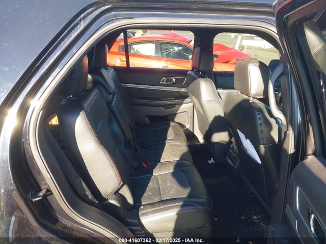 1FM5K8GT9HGA52532 Ford EXPLORER SPORT