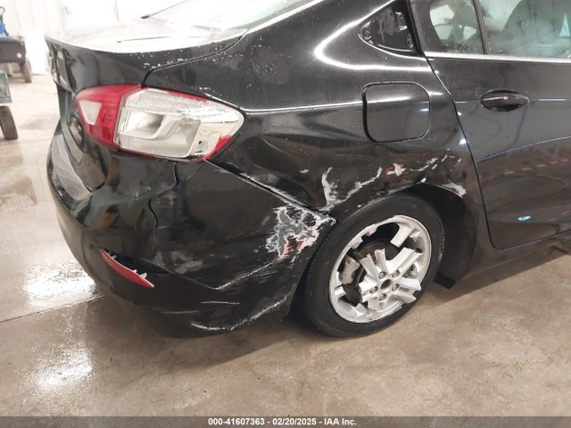 1G1BE5SM6G7271145 Chevrolet Cruze Lt Auto