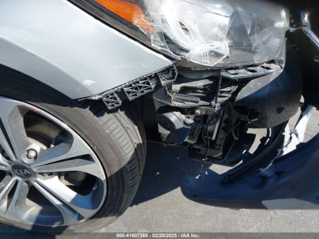 KNAFX5A89G5619214 KIA FORTE EX