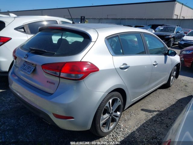 KNAFX5A89G5619214 KIA FORTE EX