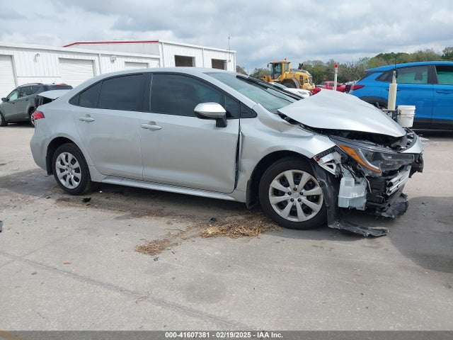 Toyota COROLLA LE 2024 5YFB4MDE0RP220154 Image 1