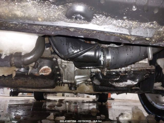 WVGBV7AX2FW607906 Volkswagen TIGUAN SE