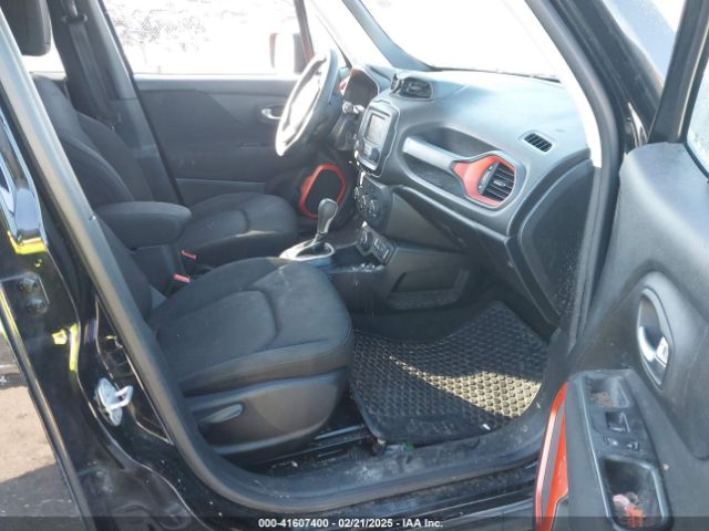 2018 JEEP RENEGADE ZACCJBAB9JPH48361 Photo 4