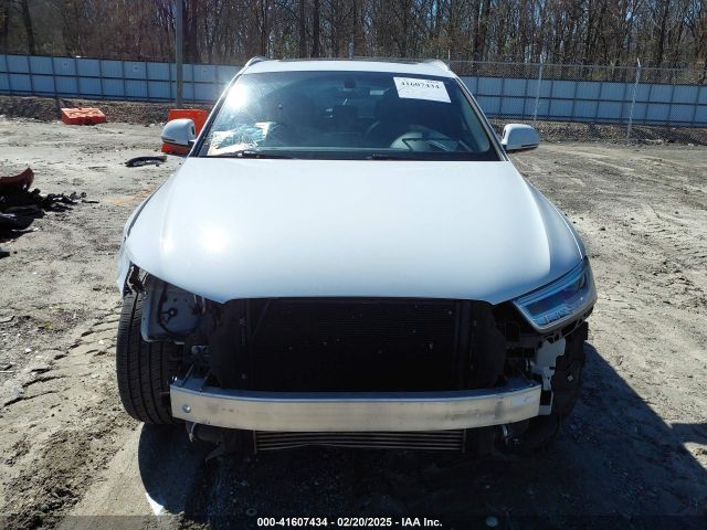 WA1JCCFS9JR019286 Audi Q3 2.0t Premium/2.0t Sport Premium