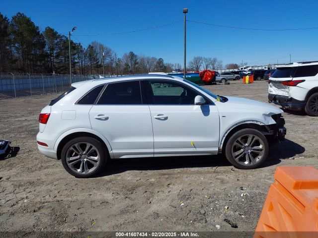 WA1JCCFS9JR019286 Audi Q3 2.0t Premium/2.0t Sport Premium