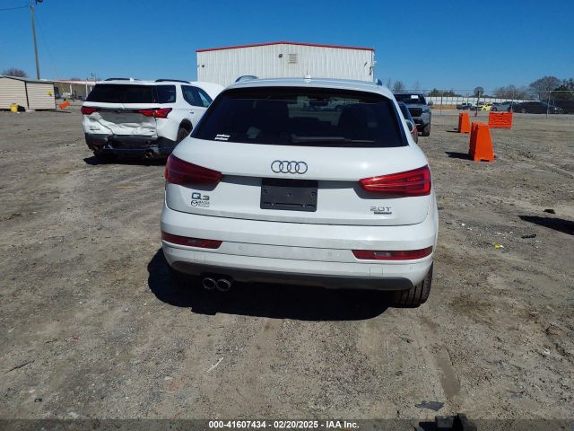 WA1JCCFS9JR019286 Audi Q3 2.0t Premium/2.0t Sport Premium