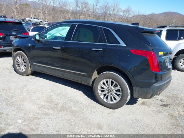 1GYKNARS5JZ235585 Cadillac Xt5 Standard